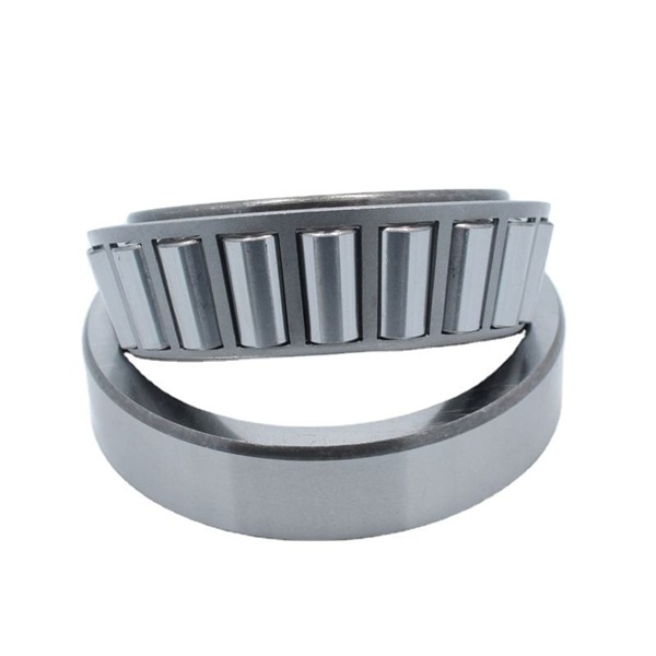 Truck Parts: Tapered Roller Bearing